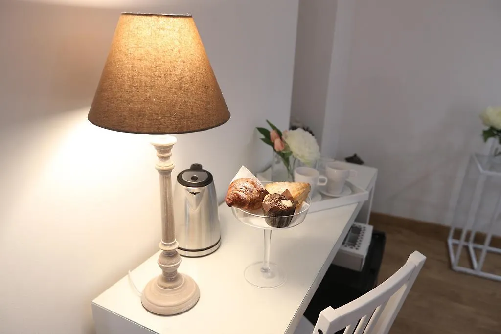Guest house La Maison De Charme Rooms Verona